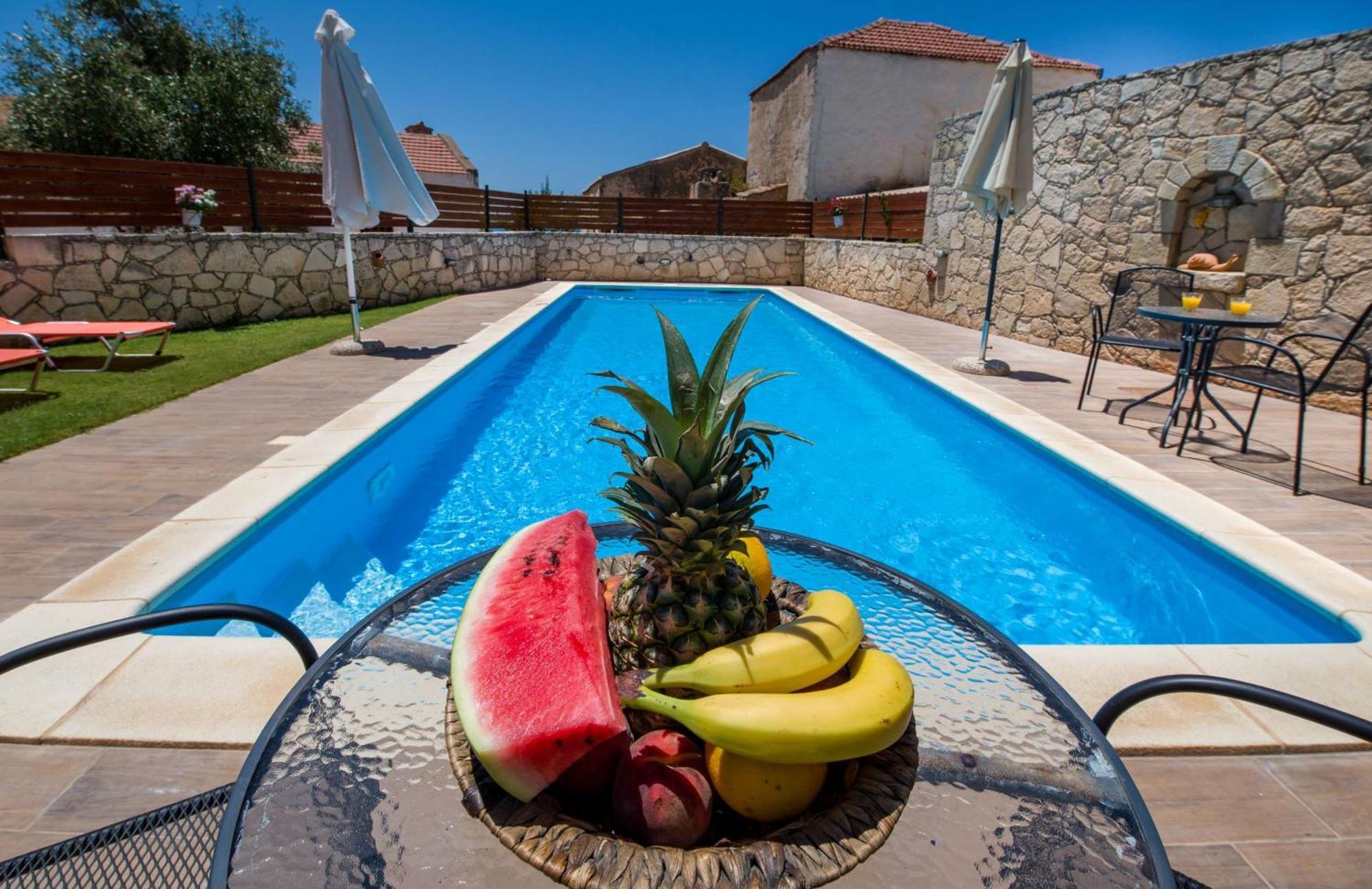 Skandalis Apartments With Pool Chorafakia Luaran gambar