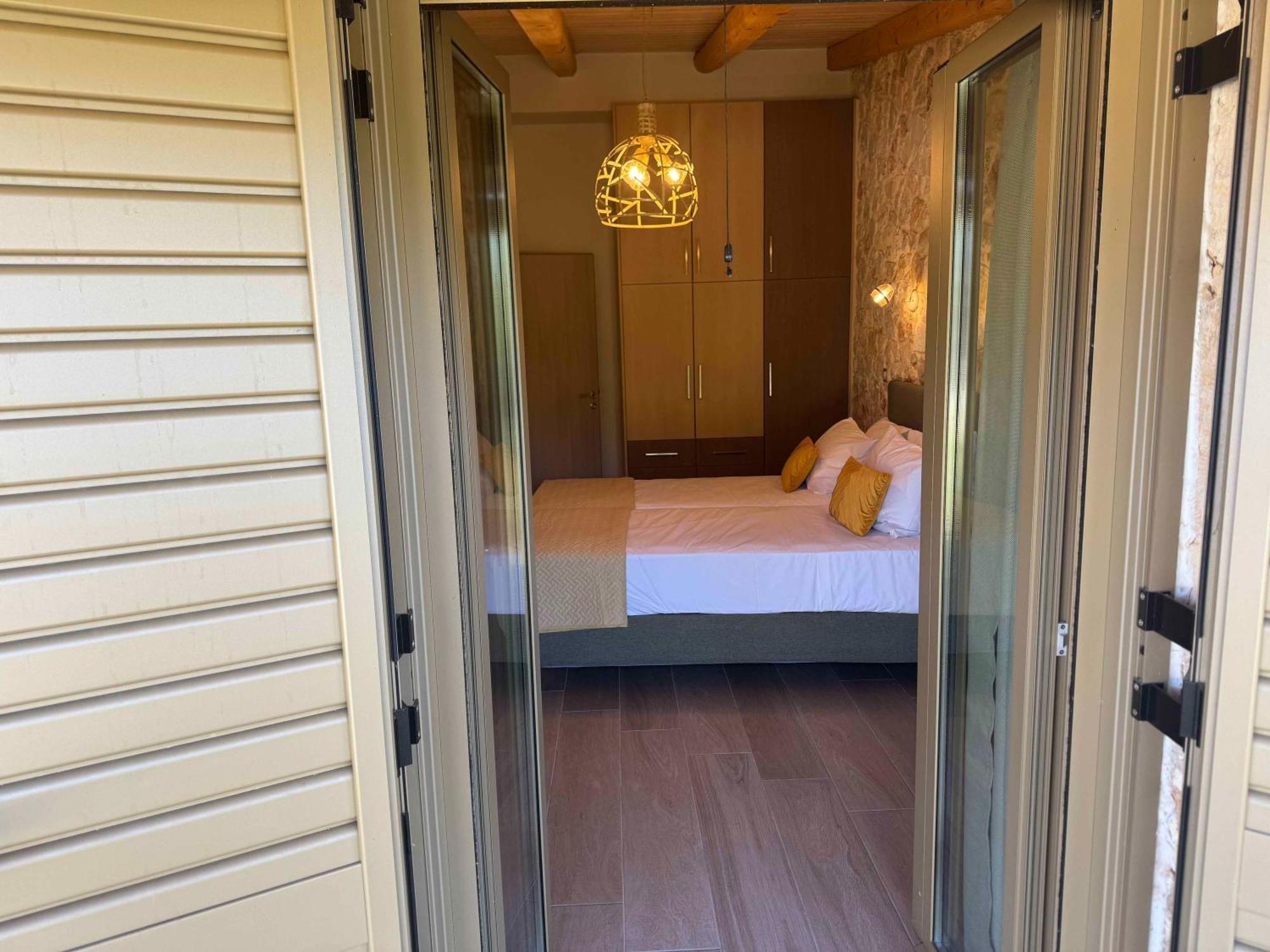Skandalis Apartments With Pool Chorafakia Luaran gambar